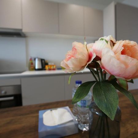 Infinity Apartments ブラックネル エクステリア 写真