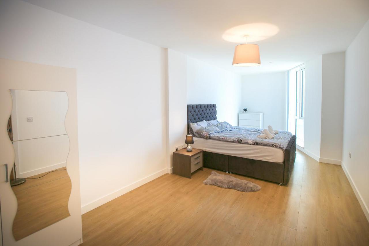 Infinity Apartments ブラックネル エクステリア 写真